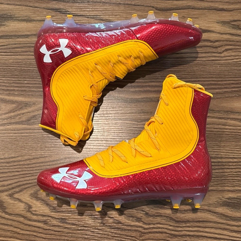 Size 11.5 Under Armour Highlight MC Football Cleats Red/Gold 3021478-601 NEW